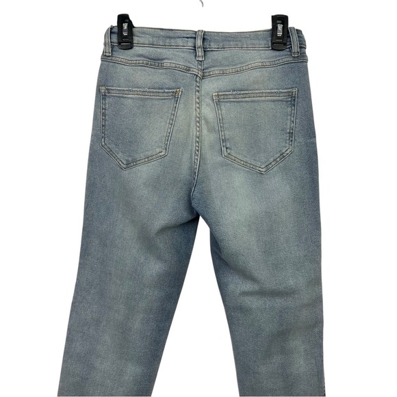 KENSIE Women’s Blue Jeans Sz 6/28 THE EFFORTLESS Skinny Crop Light Wash Pockets - Picture 4 of 13
